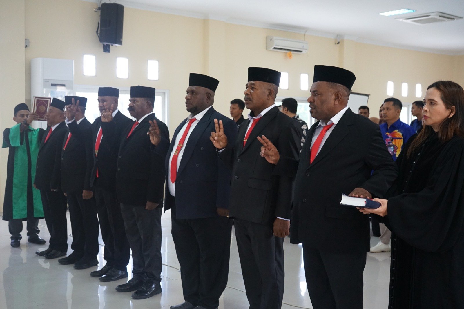 Satpol PP Papua Barat Daya Kini Punya Tujuh PPNS Baru, Siap Perkuat Penegakan Perda