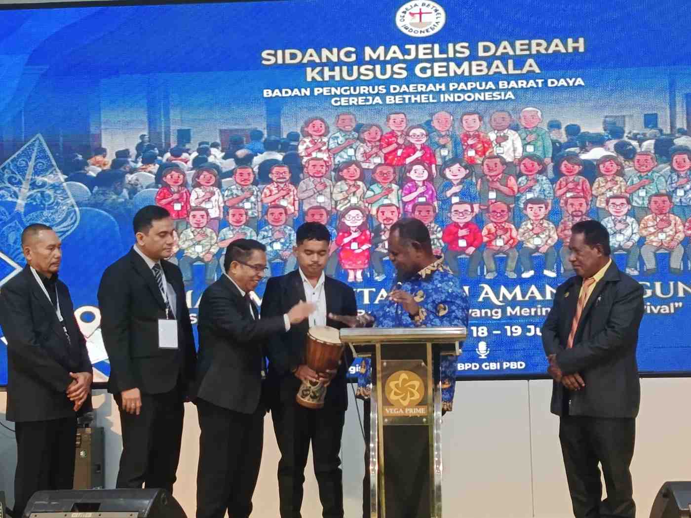 Di Hadapan 76 Gembala GBI, Elisa Kambu Beber Kunci Gereja Bertumbuh: Jangan Ada Fitnah dan Kebencian